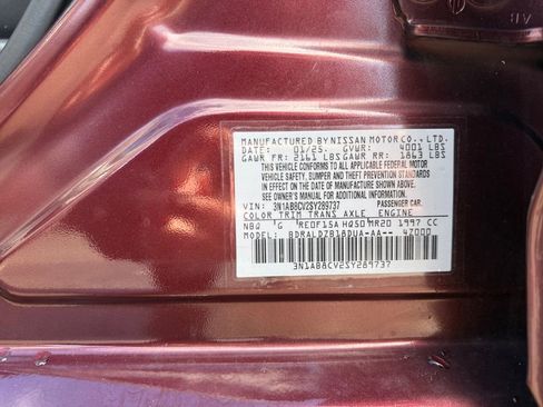 Certified 2025 Nissan Sentra SV image 24