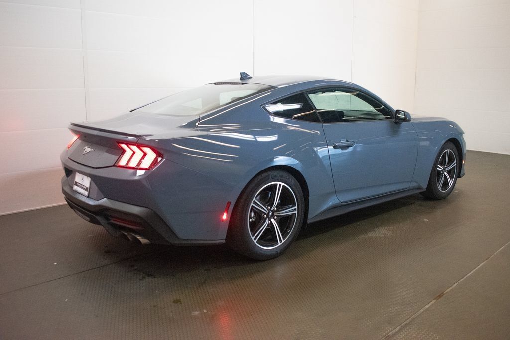 Used 2024 Ford Mustang Premium RWD image 4
