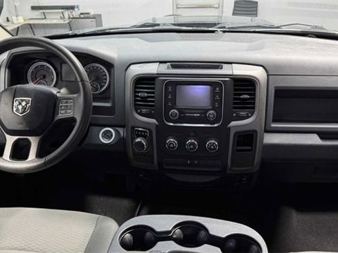 Used 2018 RAM 1500 Express image 15