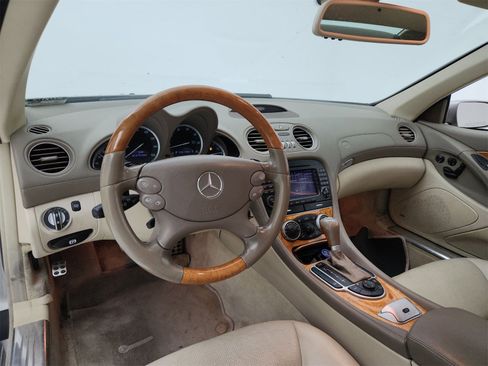 Used 2007 Mercedes-Benz SL 550 image 24