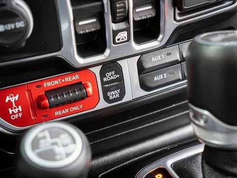 Used 2021 Jeep Wrangler Unlimited Rubicon image 25