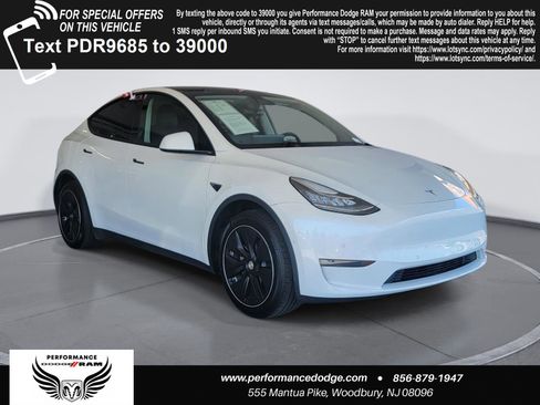 Used 2021 Tesla Model Y Long Range AWD/4WD image 1