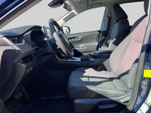 Used 2019 Toyota RAV4 XLE w/ All Weather Liner Package AWD/4WD image 20