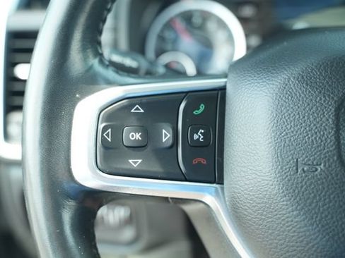Used 2022 RAM 1500 Laramie AWD/4WD image 33