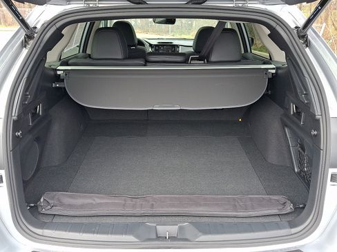 Certified 2025 Subaru Outback Limited image 30