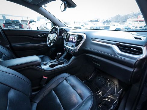 Used 2017 GMC Acadia SLT image 21