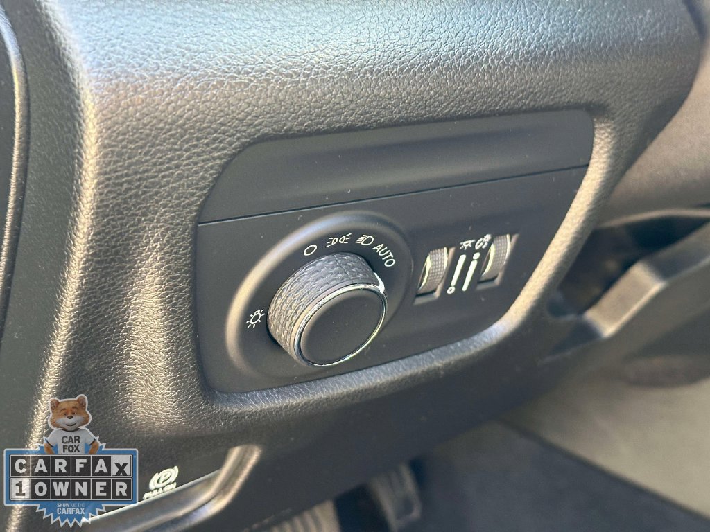 Used 2023 Jeep Grand Cherokee L Laredo w/ Luxury Tech Group I AWD/4WD image 20
