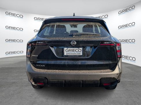 New 2026 Nissan Kicks S image 6