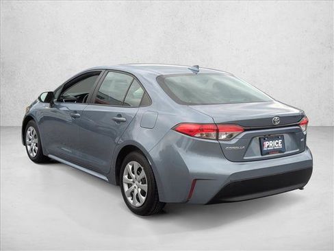 Used 2023 Toyota Corolla LE FWD image 8