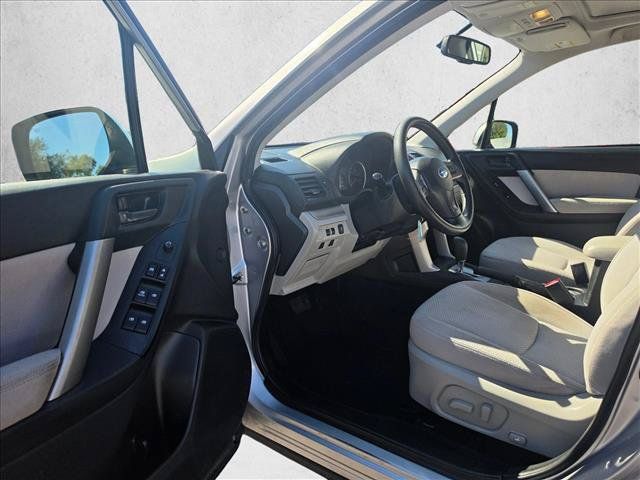 Used 2015 Subaru Forester 2.5i Premium w/ All-Weather Package AWD/4WD image 21