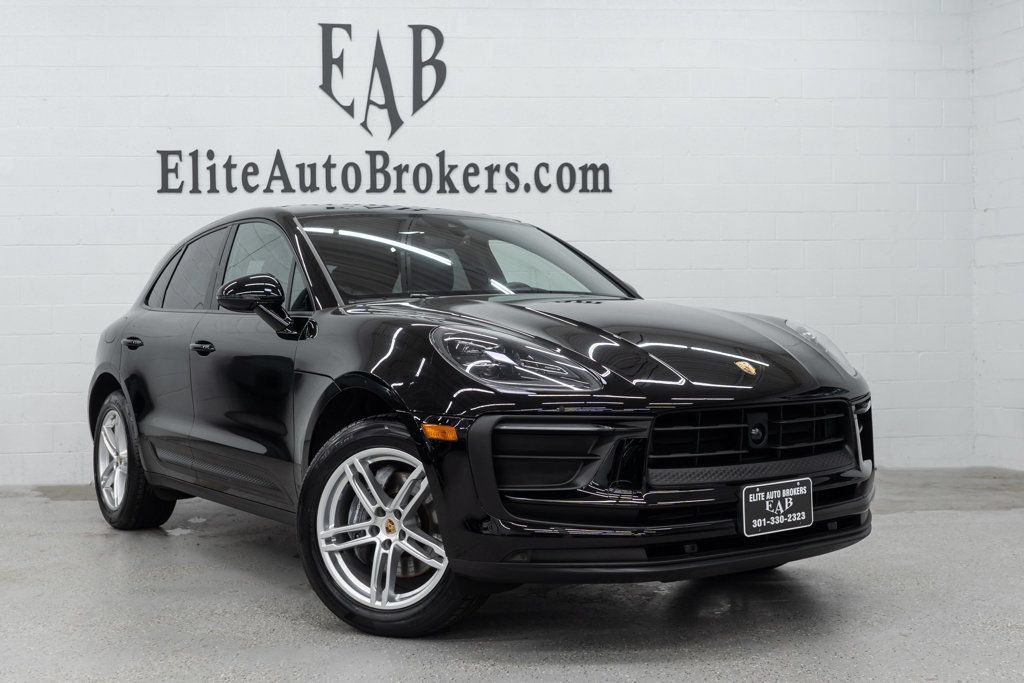 Used 2024 Porsche Macan AWD/4WD image 51