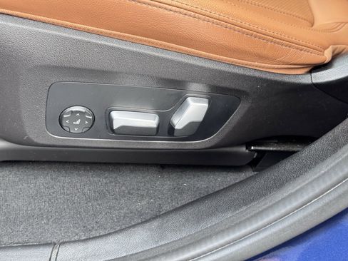 Used 2023 BMW X4 xDrive30i image 21