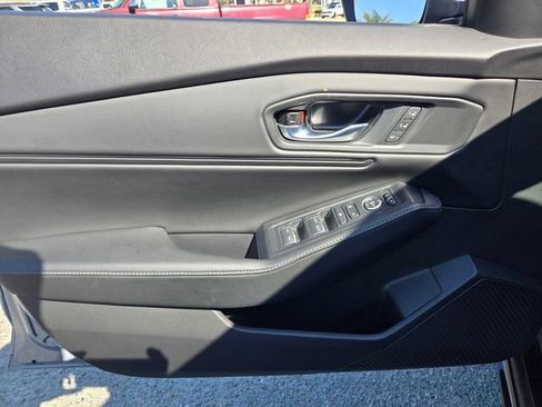 Used 2023 Honda Accord Sport image 19