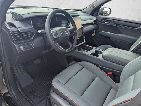 New 2026 GMC Acadia AT4 image 3