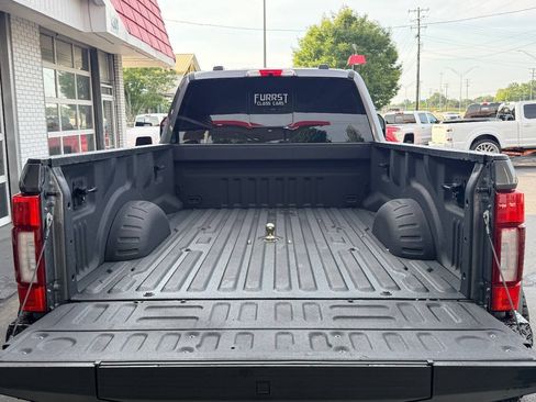 Used 2022 Ford F350 Lariat w/ Lariat Ultimate Package AWD/4WD image 11