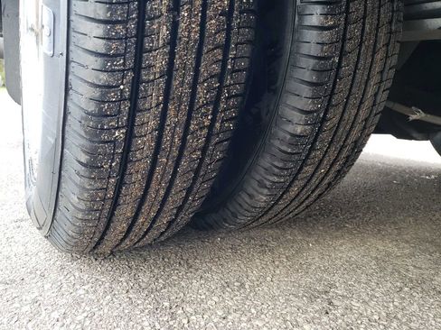 Used 2022 Ford Transit 350 DRW image 18