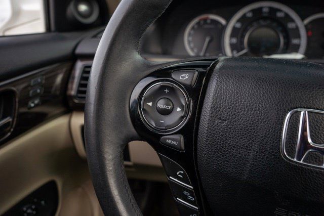 Used 2016 Honda Accord EX-L image 19