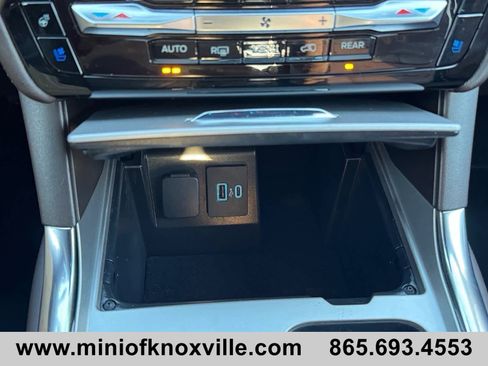 Used 2023 Ford Explorer King Ranch w/ Technology Package image 24