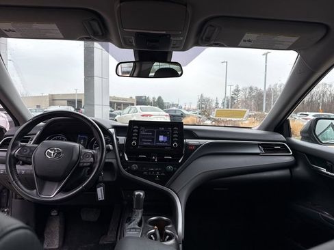 Used 2023 Toyota Camry SE image 34