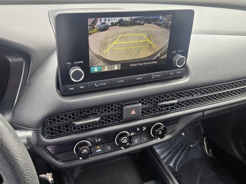 Certified 2023 Honda HR-V LX image 21