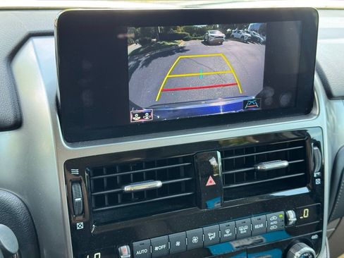 Used 2023 Lexus GX 460 Premium image 33