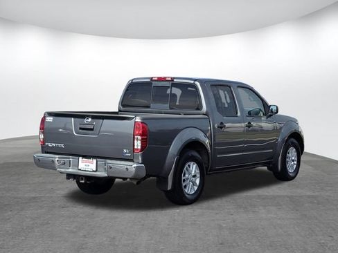 Used 2019 Nissan Frontier SV w/ Value Truck Package RWD image 4
