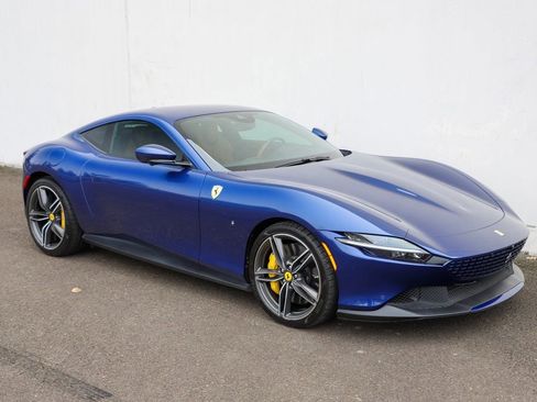 Certified 2022 Ferrari Roma image 1
