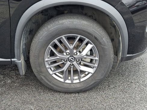 Used 2023 Nissan Rogue S AWD/4WD image 8