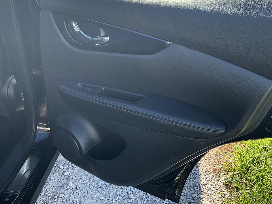Used 2019 Nissan Rogue Sport SL w/ Premium Package AWD/4WD image 49