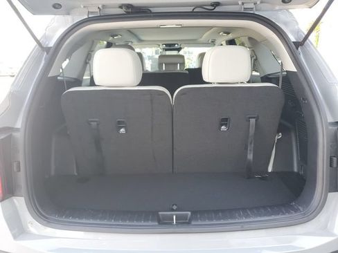Used 2025 Kia Sorento S w/ Panoramic Sunroof Package FWD image 6