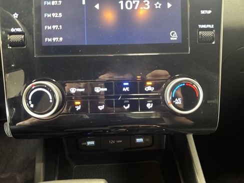 Used 2022 Hyundai Santa Cruz SEL AWD/4WD image 3