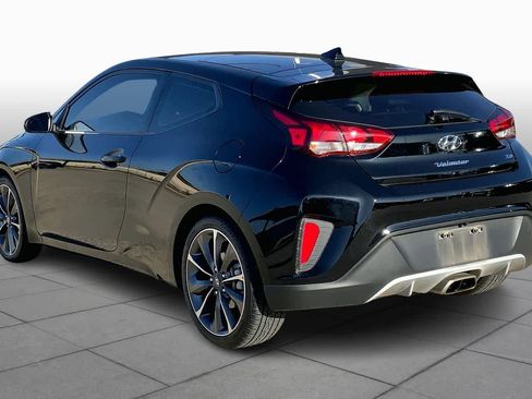 Used 2021 Hyundai Veloster 2.0 Premium image 11