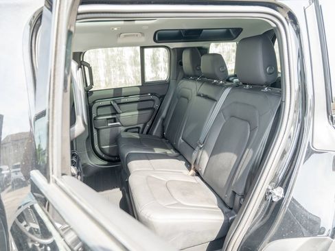 Used 2026 Land Rover Defender 110 S AWD/4WD image 36