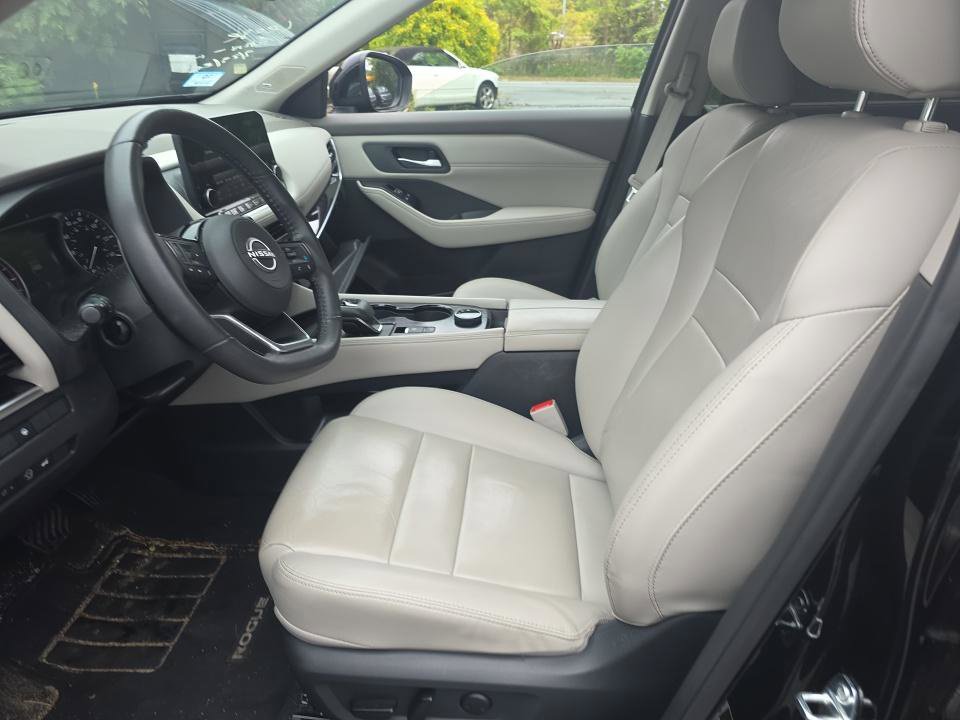 Certified 2023 Nissan Rogue SL w/ SL Premium Package AWD/4WD image 11