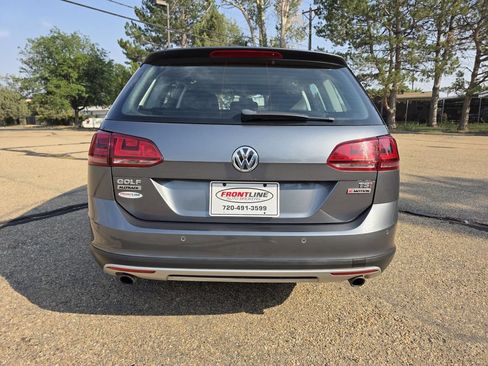 Used 2017 Volkswagen Golf Alltrack SE AWD/4WD image 5