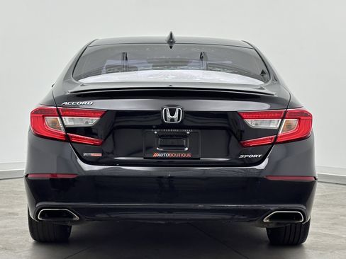 Used 2022 Honda Accord Sport image 4