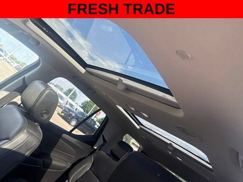Used 2018 Chevrolet Traverse LT AWD/4WD image 22