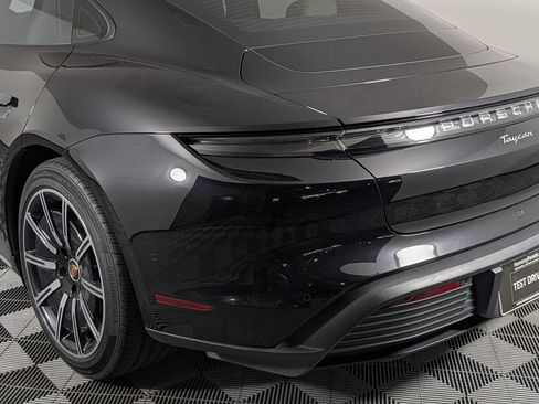 Certified 2021 Porsche Taycan RWD image 16