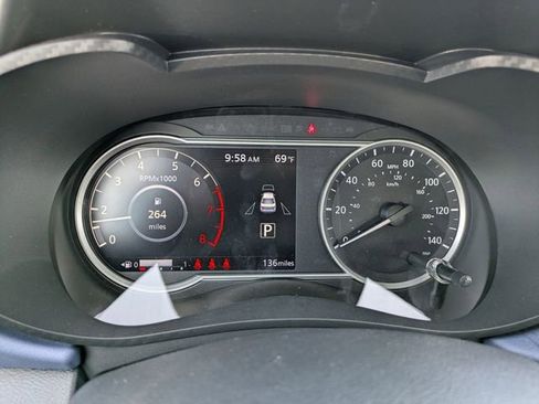 New 2025 Nissan Versa SV w/ Trunk Package image 15