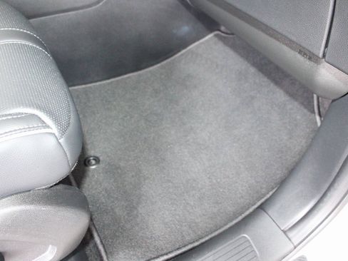 Used 2025 Honda Pilot Elite image 41