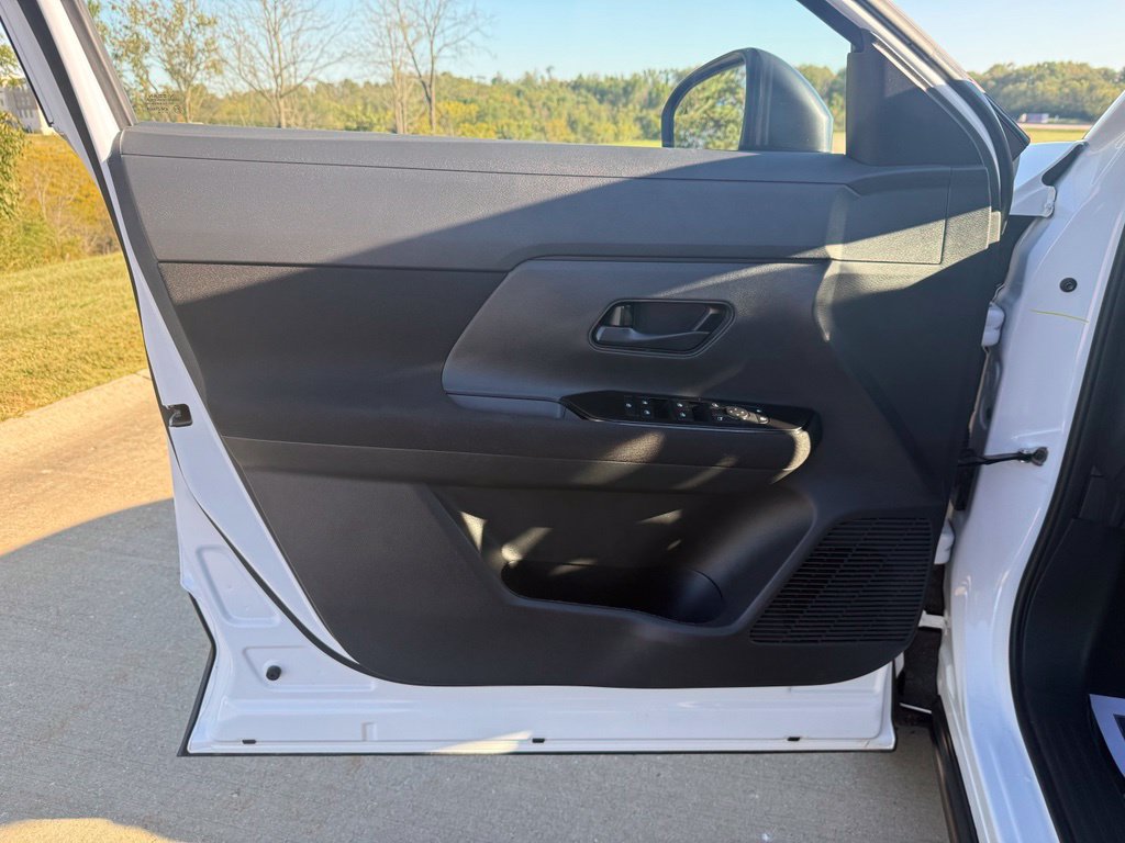 Used 2026 Nissan Kicks S FWD image 24