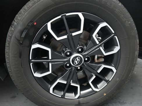 Used 2023 Hyundai Santa Cruz SEL FWD image 15
