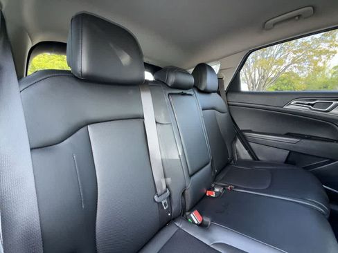 Used 2023 Kia Sportage EX FWD image 26