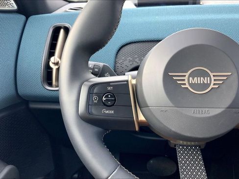 Certified 2025 MINI Cooper Countryman S image 19