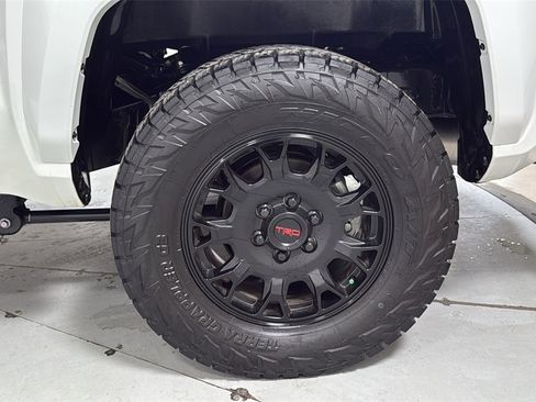 Certified 2025 Toyota Tacoma TRD Sport image 23