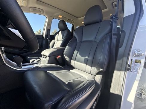 Certified 2022 Subaru Ascent Limited w/ Technology Package image 11