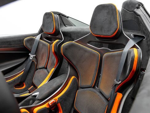 New 2026 McLaren 750S Spider RWD image 12