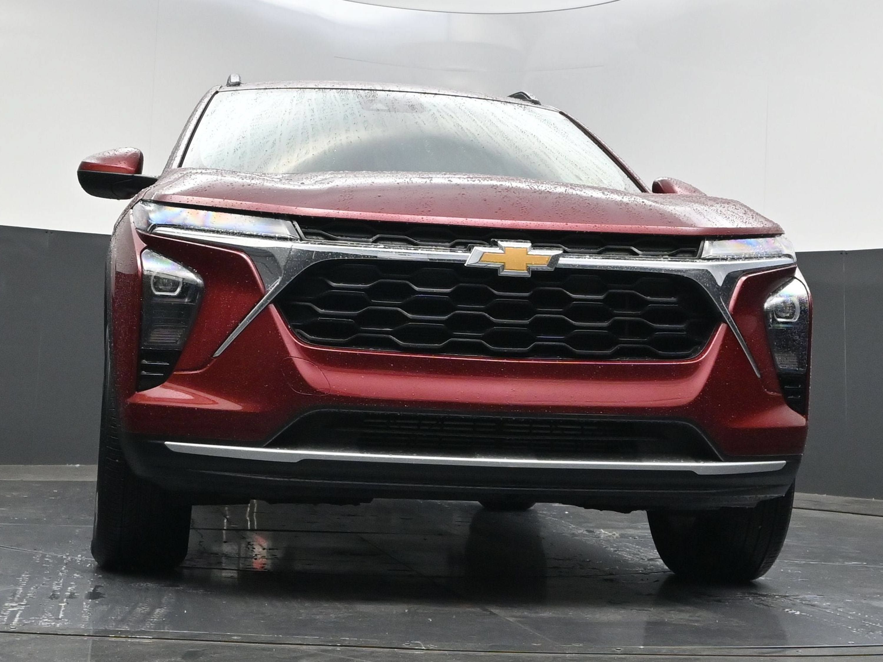Certified 2024 Chevrolet Trax LT FWD image 30