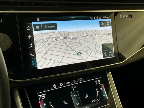 Used 2022 Audi Q7 2.0T Premium image 2