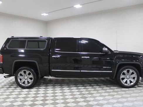 Used 2018 GMC Sierra 1500 Denali w/ Denali Ultimate Package image 12